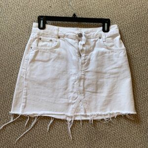 white urban outfitter denim skirt